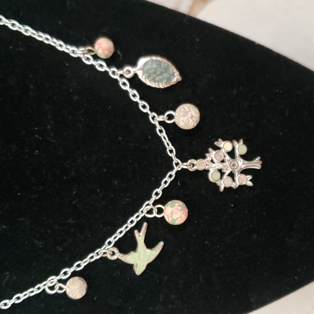 Vintage Viva Beads Bird Tree Pendant Necklace